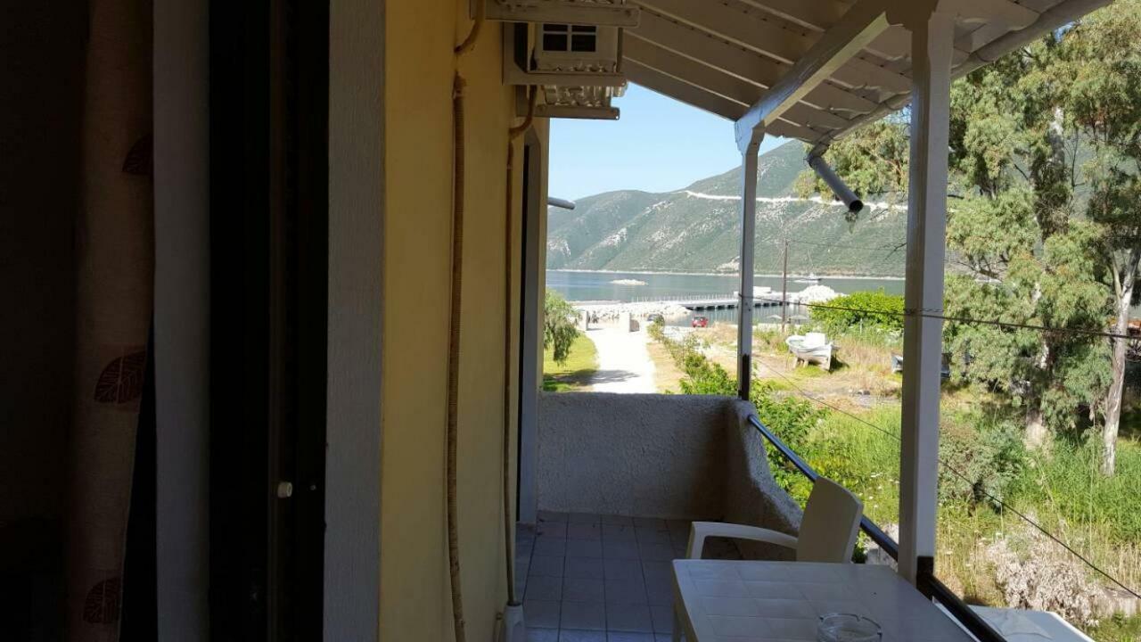 Villa Makis Vasiliki  Exterior photo
